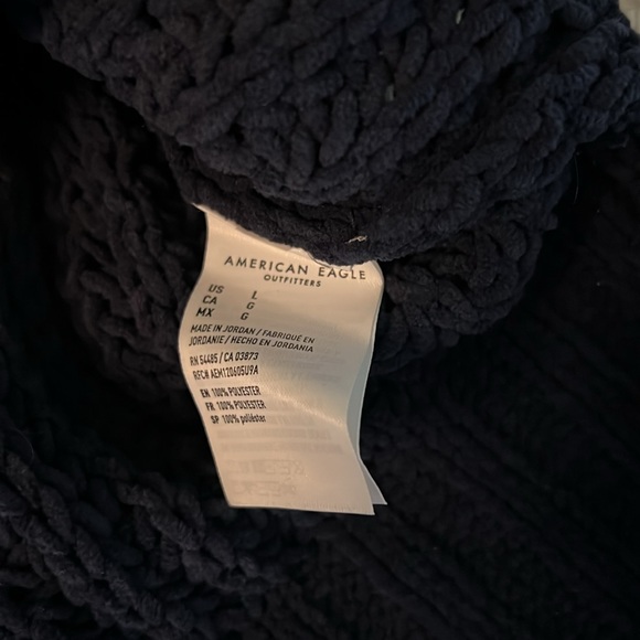 American Eagle Navy Blue Soft Knit Sweater - Picture 7 of 12